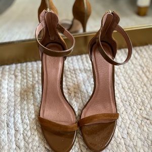 NEW Joie Abbot heel size 39.5 NEW with box